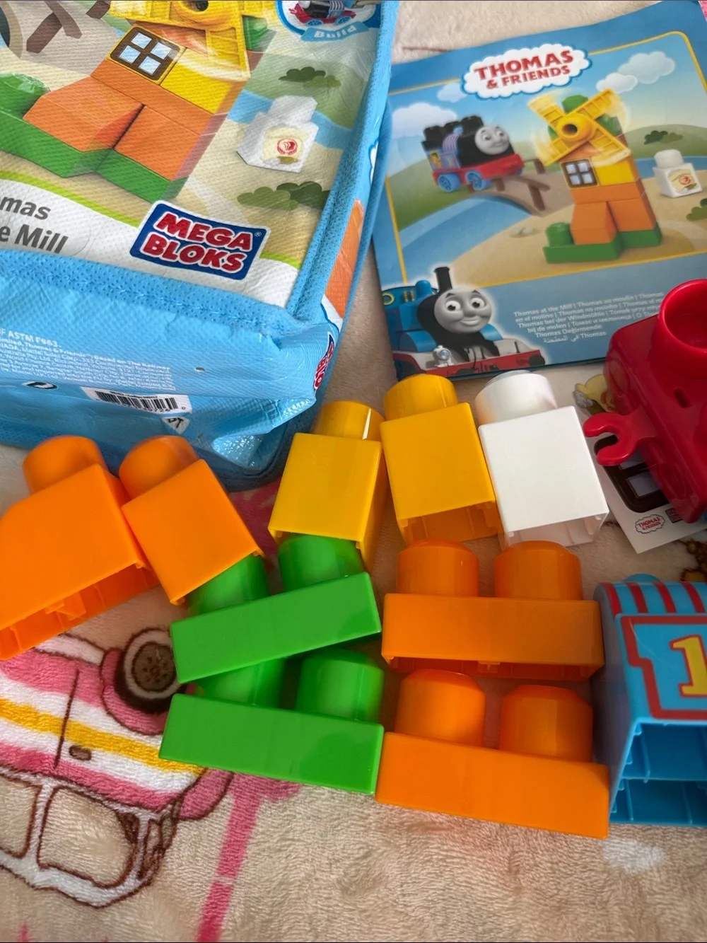 Thomas & Friends Thomas at the Mill Mega Bloks Building Set Train Kids Toy